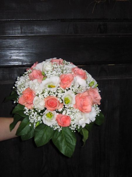 Цветочный магазин в москве доставка цветов и свадебных букетов